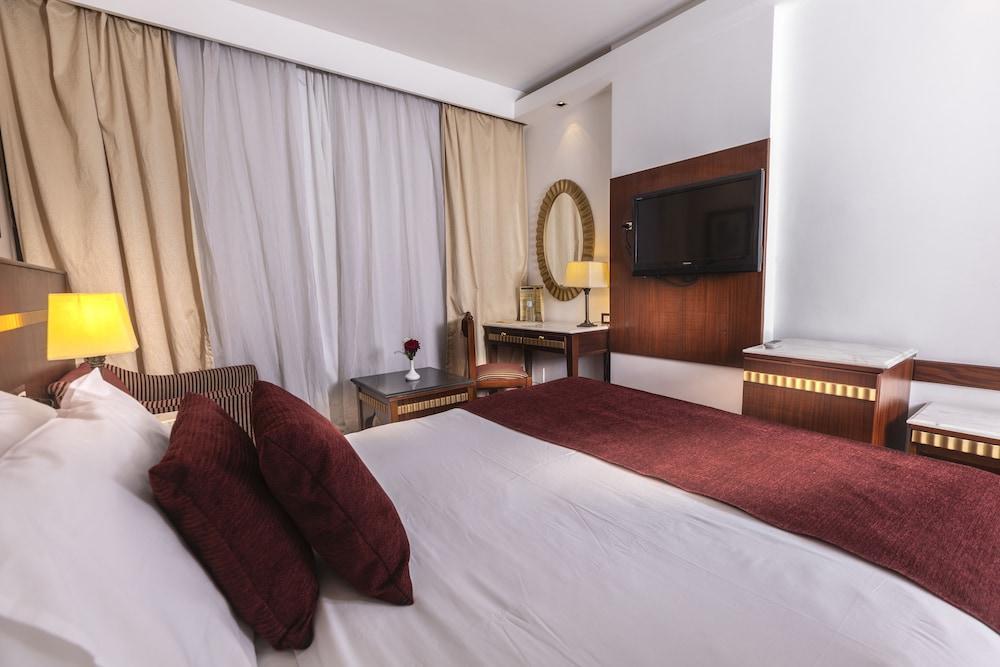 Golden Tulip Hotel Flamenco El Cairo Exterior foto