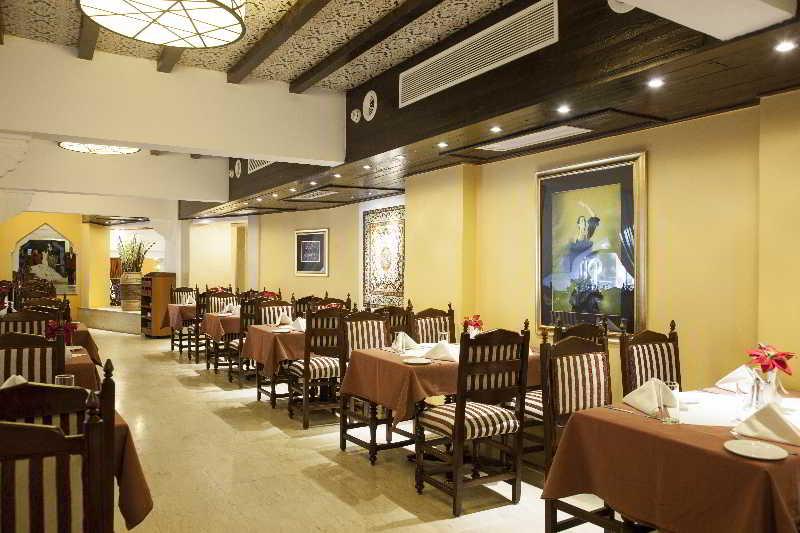Golden Tulip Hotel Flamenco El Cairo Exterior foto
