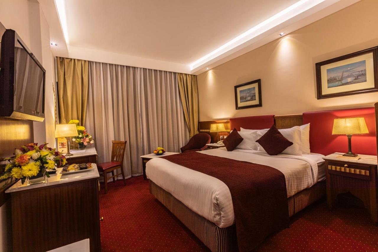 Golden Tulip Hotel Flamenco El Cairo Exterior foto