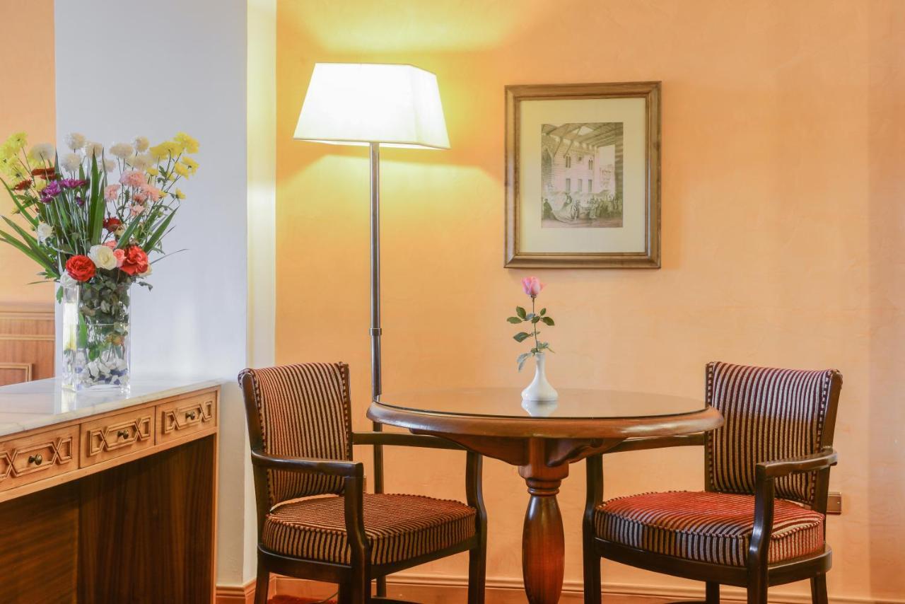 Golden Tulip Hotel Flamenco El Cairo Exterior foto
